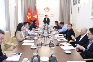 Общий вид заседания. Фото: baoquocte.vn