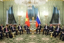 Генеральный секретарь ЦК КПВ То Лам провел переговоры с Президентом России Владимиром Путиным