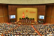 Председатель НС Чан Тхань Ман выступает на 8-й сессии НС XV созыва. Фото: Данг Кхоа