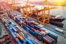Экономика Вьетнама выросла примерно на 3,32% в первом квартале 2023 года по сравнению с аналогичным периодом прошлого года. Фото: ВИА
