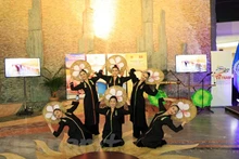 Танцевальный номер в рамках мероприятия в Женеве. Фото: vietnamplus.vn