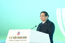 Премьер-министр Фам Минь Тьинь выступает на Форуме будущего АСЕАН 2025 года. Фото: Чан Хай