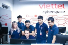 Команда экспертов Центра киберпространства Viettel. Фото: thanhnien.vn