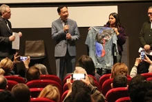 Посол Зыонг Хай Хынг выступает на закрытии кинофестиваля. 