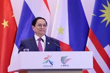 Премьер-министр Фам Минь Тьинь выступает на открытии CAEXPO и CABIS 2023 года. Фото: ВИА
