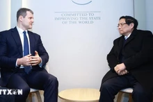 Премьер-министр Фам Минь Тьинь и Премьер-министр Литвы Гинтаутас Палуцкас. Фото: ВИА