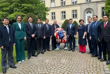 Рабочая делегация Министерства юстиции Вьетнама посещает Министерство юстиции земли Гессен. Фото: ВИА