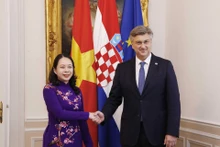 Вице-президент Во Тхи Ань Суан и Премьер-министр Хорватии Андрей Пленкович. Фото: VNA