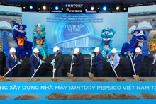 Церемония закладки фундамента завода. Фото: longan.gov.vn