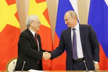 Генеральный секретарь ЦК КПВ Нгуен Фу Чонг и Президент России Владимир Путин в Сочи (сентябрь 2018 г.). Фото: ВИА