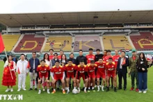 Команда «FC Sapa», представляющая сообщество вьетнамцев, принимает участие в турнире. Фото: ВИА