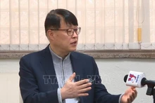 Профессор Чхве Вон Ги из Южнокорейской государственной дипломатической академии. Фото: ВИА 