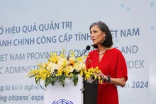 Рамла Халиди, Постоянный представитель ПРООН во Вьетнаме, выступает на церемонии. Фото: ВИА