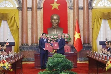 Состоялась церемония передачи власти Президента Вьетнама