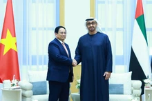 Премьер-министр Фам Минь Тьинь и Президент ОАЭ шейх Мухаммед бен Заид Аль Нахайян. Фото: ВИА