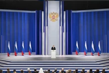 Президент России Владимир Путин выступает с речью. Фото: РИА Новости