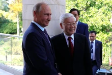 Генеральный секретарь ЦК КПВ Нгуен Фу Чонг и Президент России Владимир Путин в г. Сочи в 2018 г. Фото: Посольство Вьетнама в России