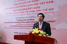 Постоянный Вице-премьер Фам Бинь Минь выступает с речью. Фото: dangcongsan.vn