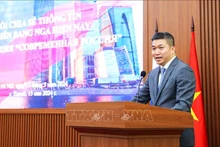 Председатель СОДВ Фан Ань Шон выступает с речью. Фото: ВИА