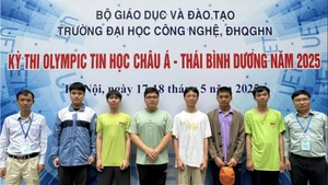 Члены вьетнамской команды на APIO 2025 года. Фото: moet.gov.vn