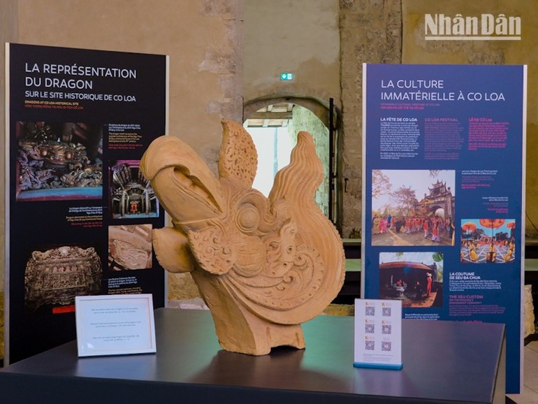 Туристы смогут исследовать наследие с помощью QR-кодов, 3D-изображений и коротких фильмов на цифровых платформах. Фото: Кхай Хоан anh-07.jpg