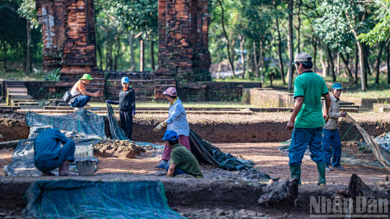Одновременно профильные ведомства оперативно проведут работы по реставрации и консервации, чтобы более полно раскрыть историко-культурную ценность памятника.