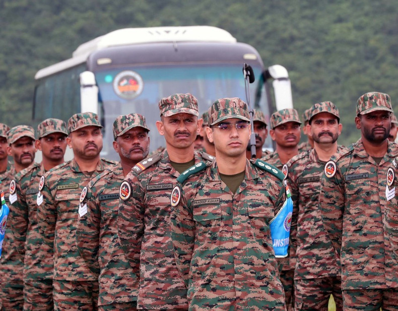 Офицеры и военнослужащие Индии принимают участие в учениях. (Фото: ВИА)