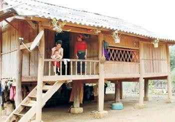 Традиционный дом народности Синьмун. Фото: Комитет по делам народностей Традиционный дом народности Синьмун. Фото: Комитет по делам народностей