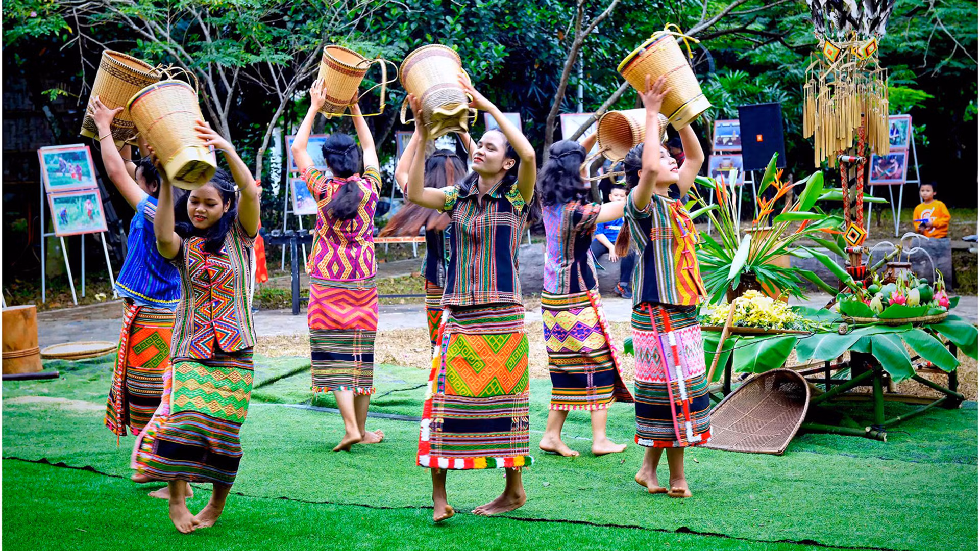 Народность Стиенг