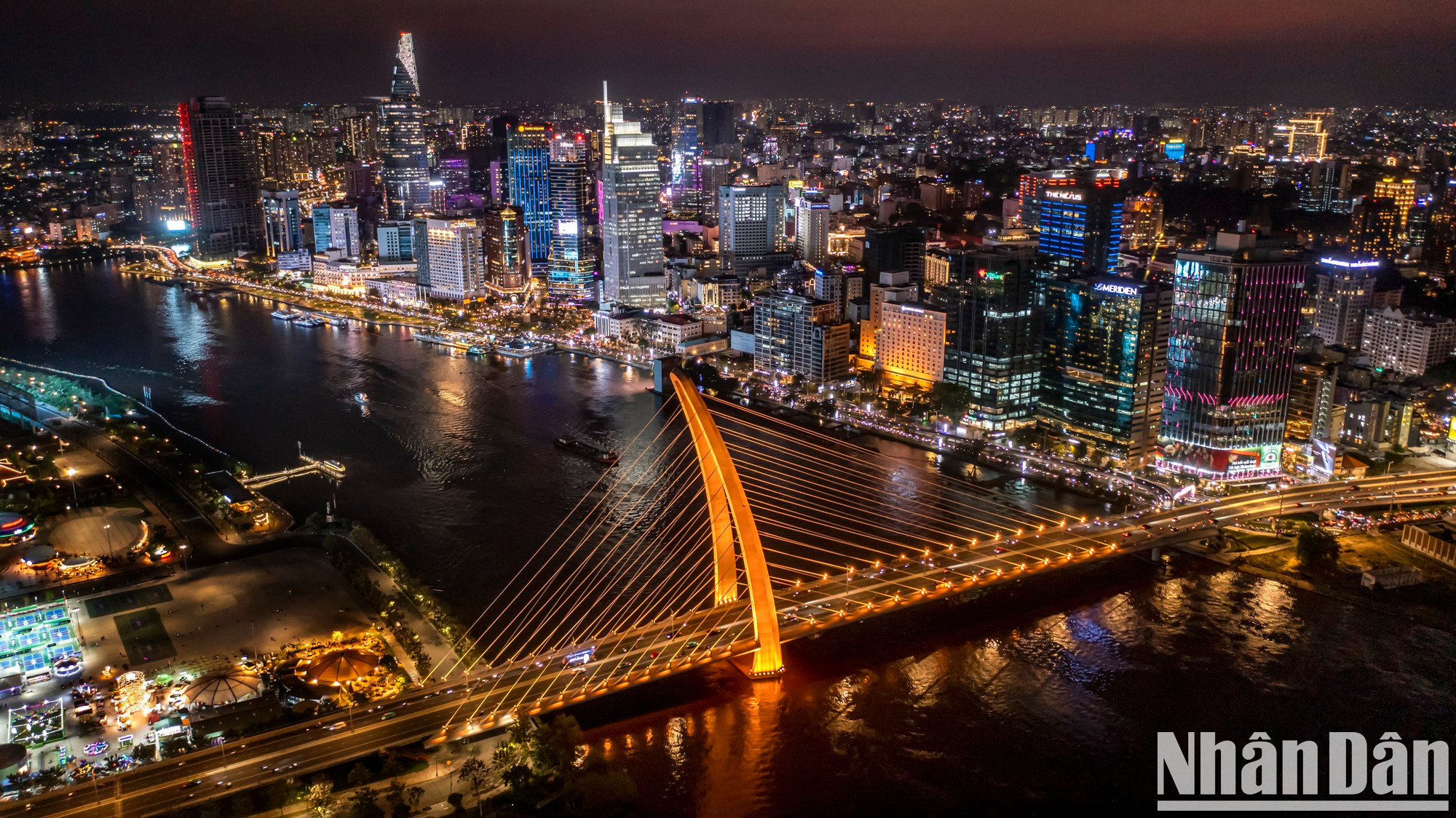 Мост Башон стал сооружением, способствующим изменению облика современного города Хошимина.