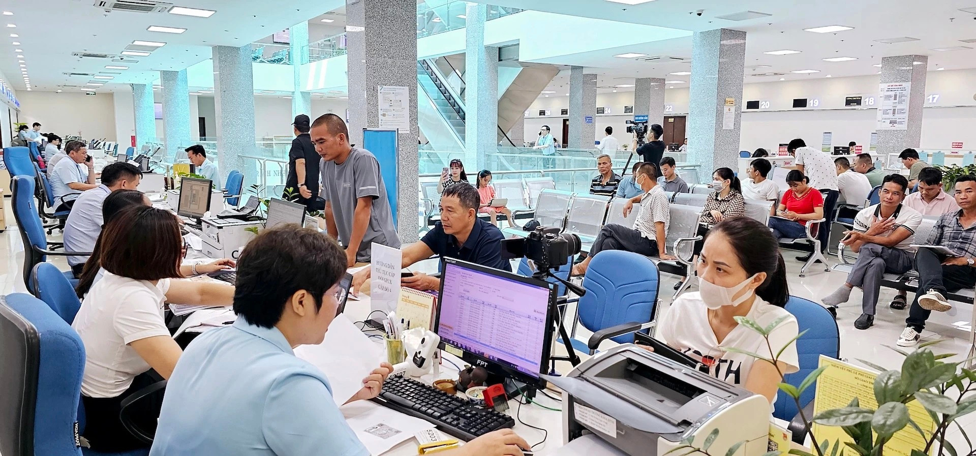 Административный аппарат Куангниня высоко оценивается бизнес-сообществом.