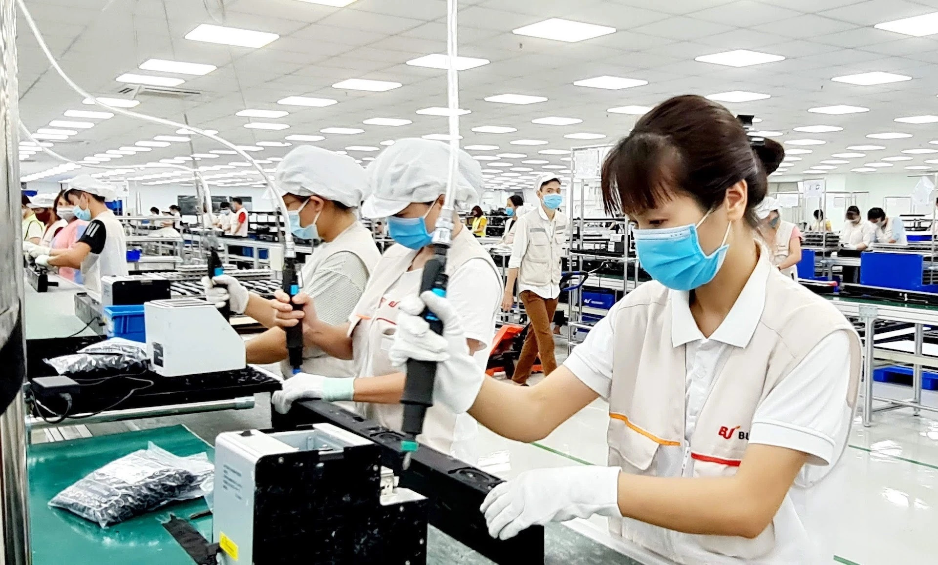 Провинция Куангнинь стремится стать современной промышленной провинцией с лучшими услугами.