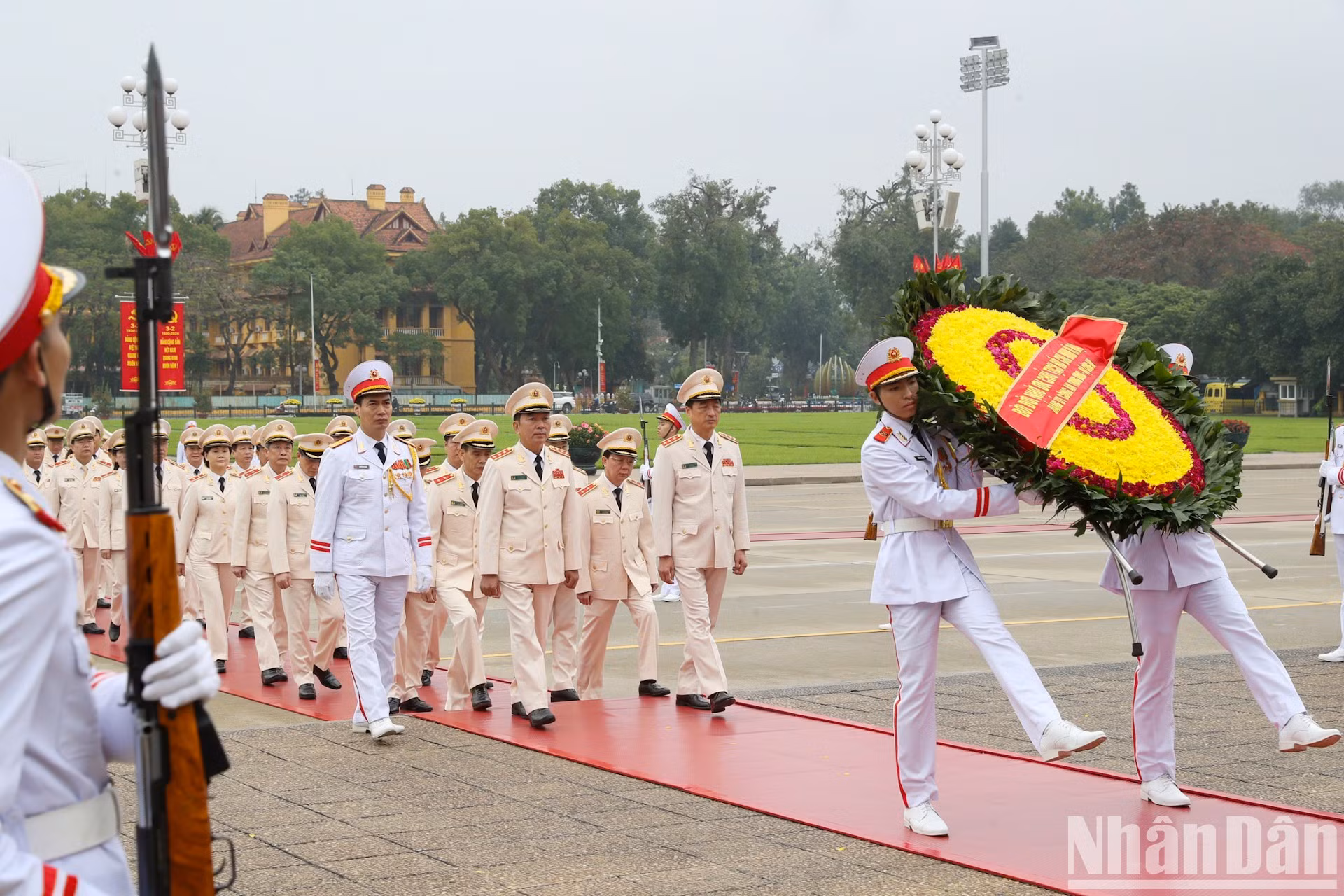 Делегация ЦК Сил народной общественной безопасности и Министерства общественной безопасности. Делегация ЦК Сил народной общественной безопасности и Министерства общественной безопасности.