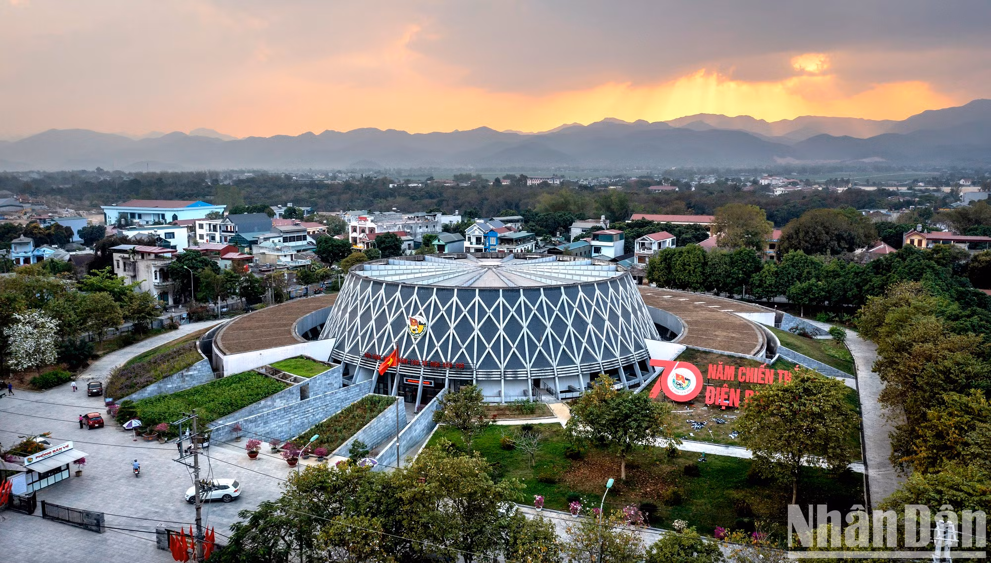 Музей исторической победы Дьенбьенфу начал строиться в 2012 году и был открыт в 2014 году по случаю 60-летия победы в битве при Дьенбьенфу.