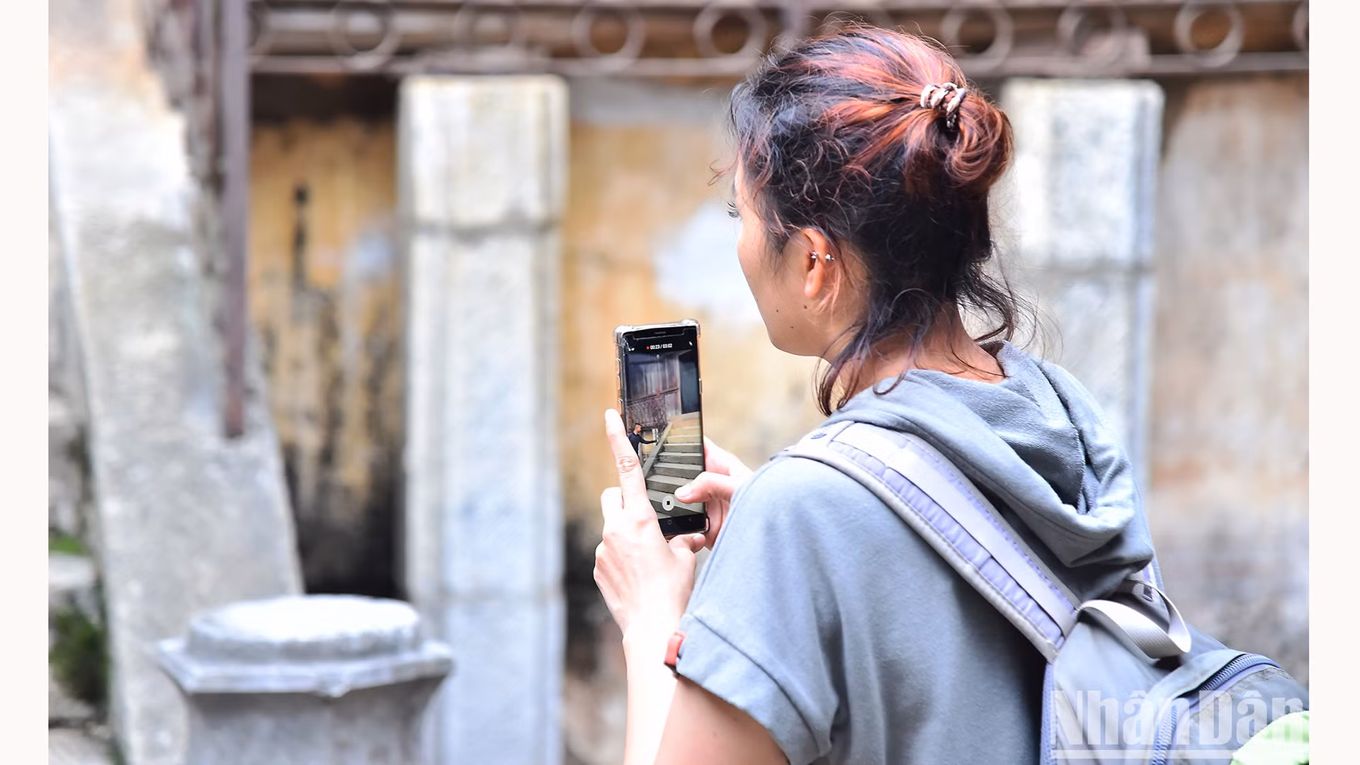 Туристам, приезжающим в Хажанг, не стоит пропустить резиденцию семьи Выонг, где они могут окунуться в забытые чувства и узнать о жизни и деятельности отца и сына Выонг Тьинь Дыка и Выонг Тьи Шиня.