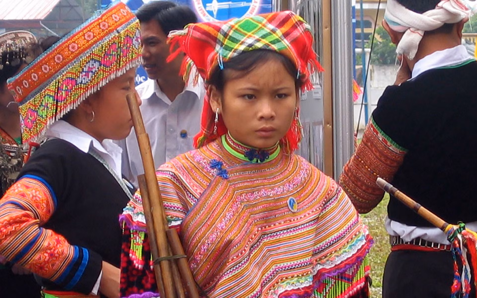 Девушки Хмонг в уезде Моктяу провинции Шонла.