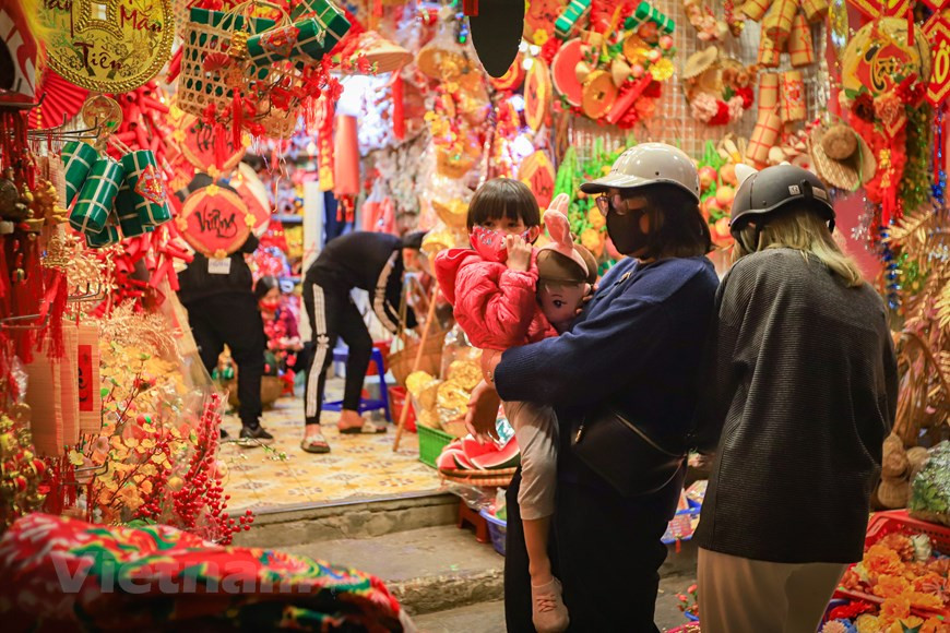 Как и прежние годы, красные парные надписи «каудой» – самые попуярные предметы. Их цена зависит от размера изделия. Как и прежние годы, красные парные надписи «каудой» – самые попуярные предметы. Их цена зависит от размера изделия.