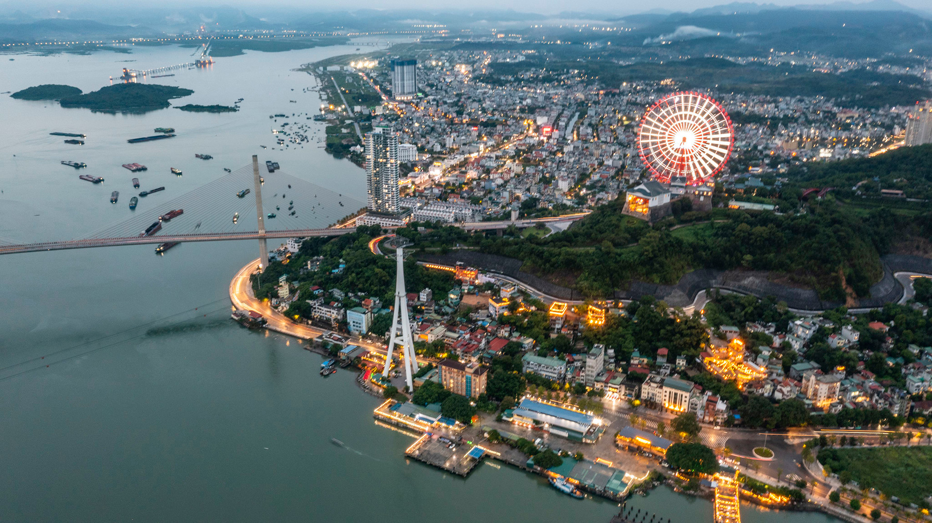 Парк Sun World с высоты. Парк Sun World с высоты.