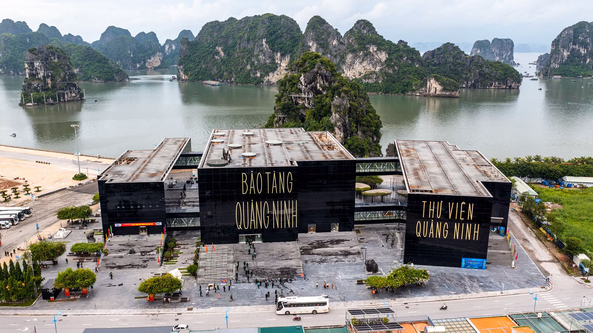 Провинция Куангнинь стремится обеспечить «счастливую жизнь» своим жителям