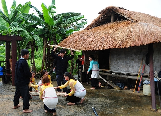 Церемония входа в новый дом. Церемония входа в новый дом.