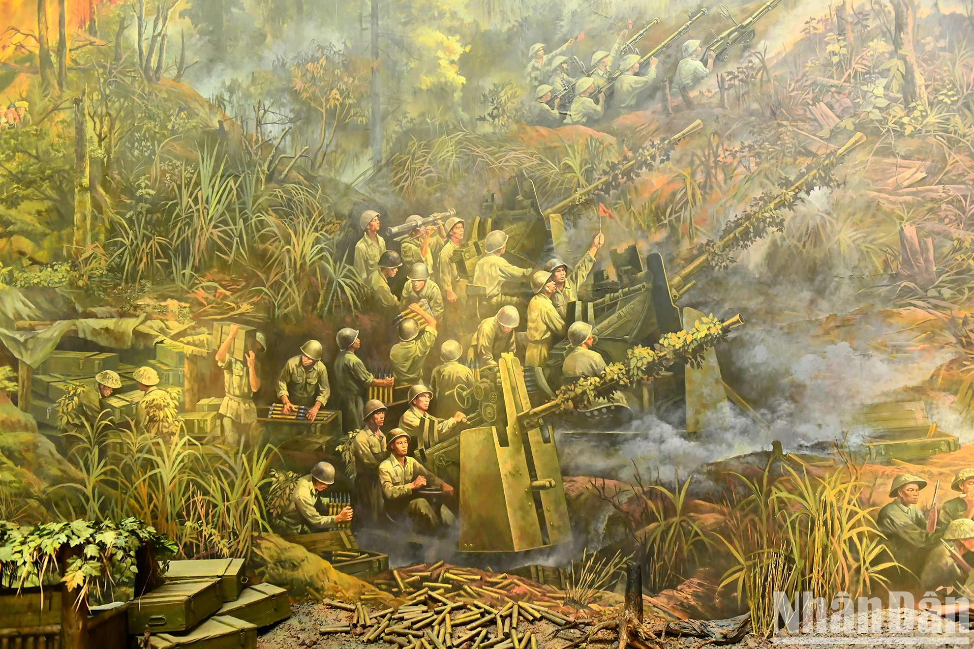 «Грандиозная увертюра», изюминкой которой является битва при Химламе, открывающая операцию под Дьенбьенфу.