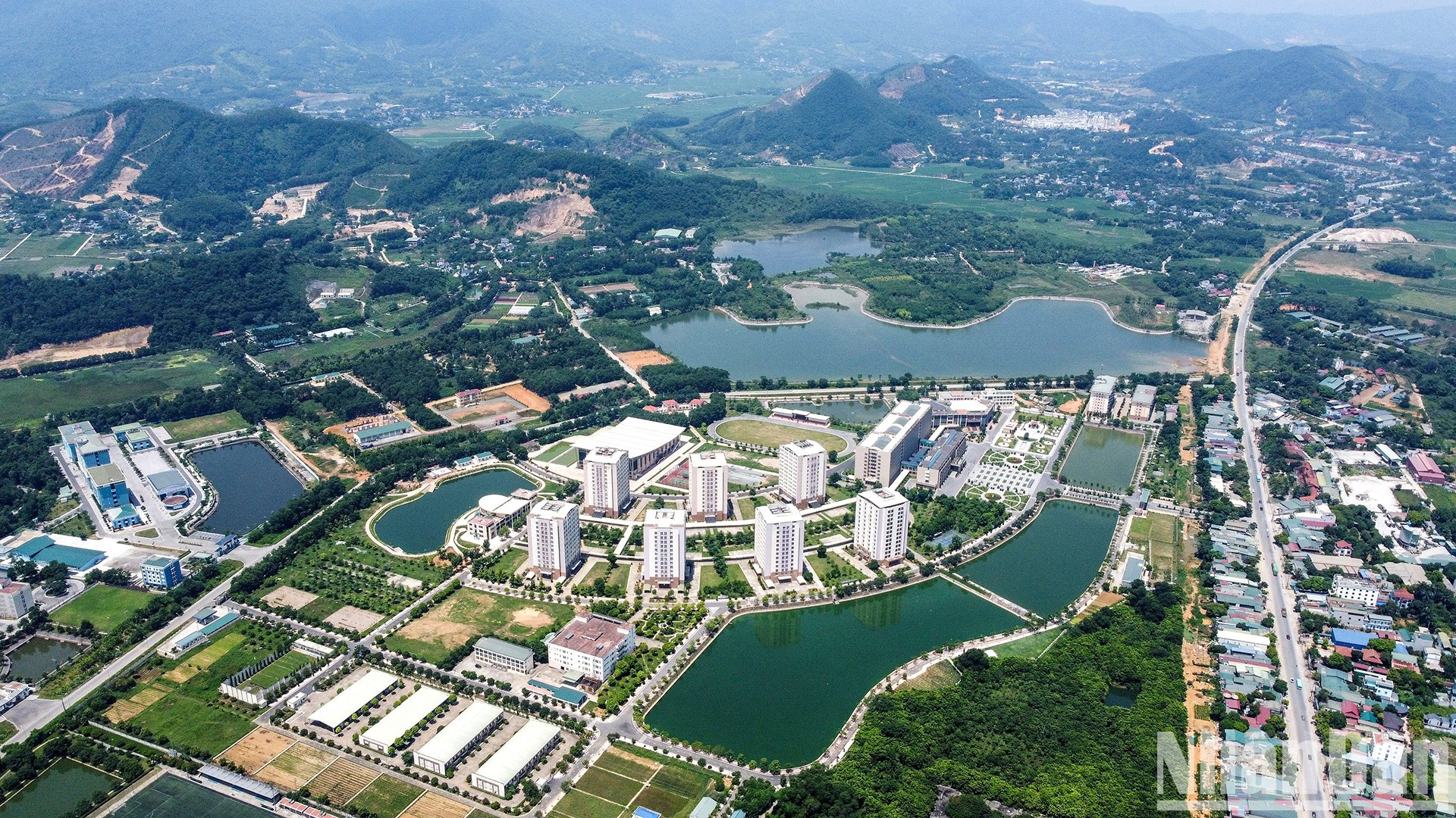 Городской район Хоалак в уезде Тхатьтхат.