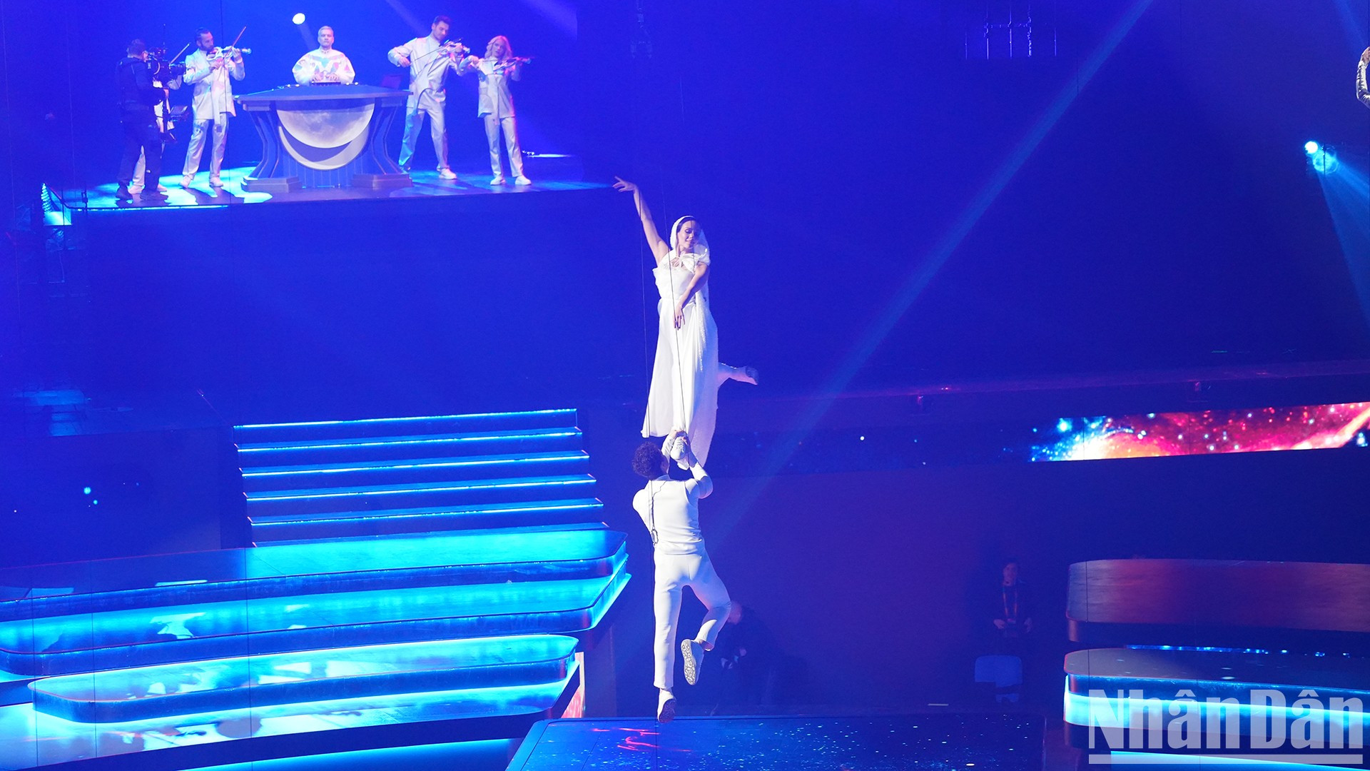 Данное мероприятие представляет собой диалог и поиск взаимопонимания вне зависимости от национальностей, политических взглядов, культурных особенностей. Данное мероприятие представляет собой диалог и поиск взаимопонимания вне зависимости от национальностей, политических взглядов, культурных особенностей.