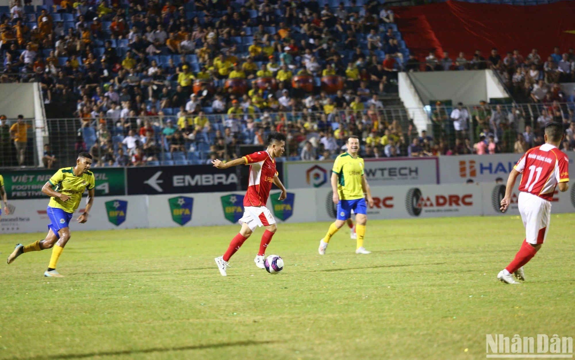 Звезды бразильского футбола выступили очень впечатляюще.