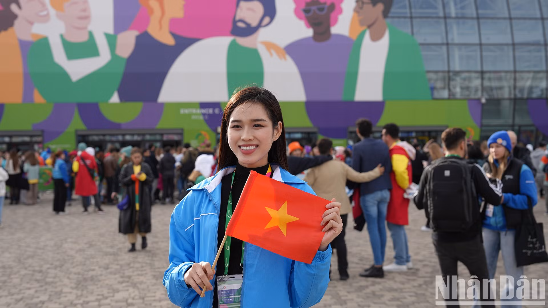 Вьетнам всегда является одной из ведущих стран в молодежном и студенческом движении. Ожидается, что вьетнамская молодежная делегация внесет практический вклад в рамках этого фестиваля. Вьетнам всегда является одной из ведущих стран в молодежном и студенческом движении. Ожидается, что вьетнамская молодежная делегация внесет практический вклад в рамках этого фестиваля.