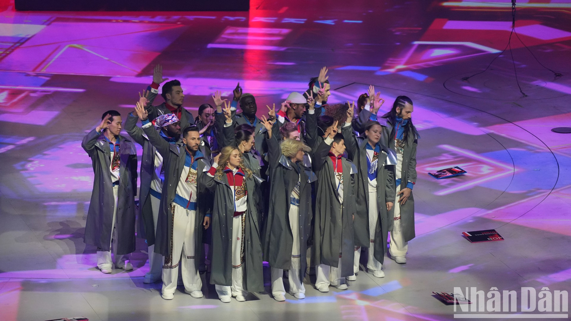 Основные сессии программы: «Ответственность за судьбы мира», «Многонациональное единство», «Мир возможностей для каждого», «Сохраним семью во имя детей и мира»... Основные сессии программы: «Ответственность за судьбы мира», «Многонациональное единство», «Мир возможностей для каждого», «Сохраним семью во имя детей и мира»...