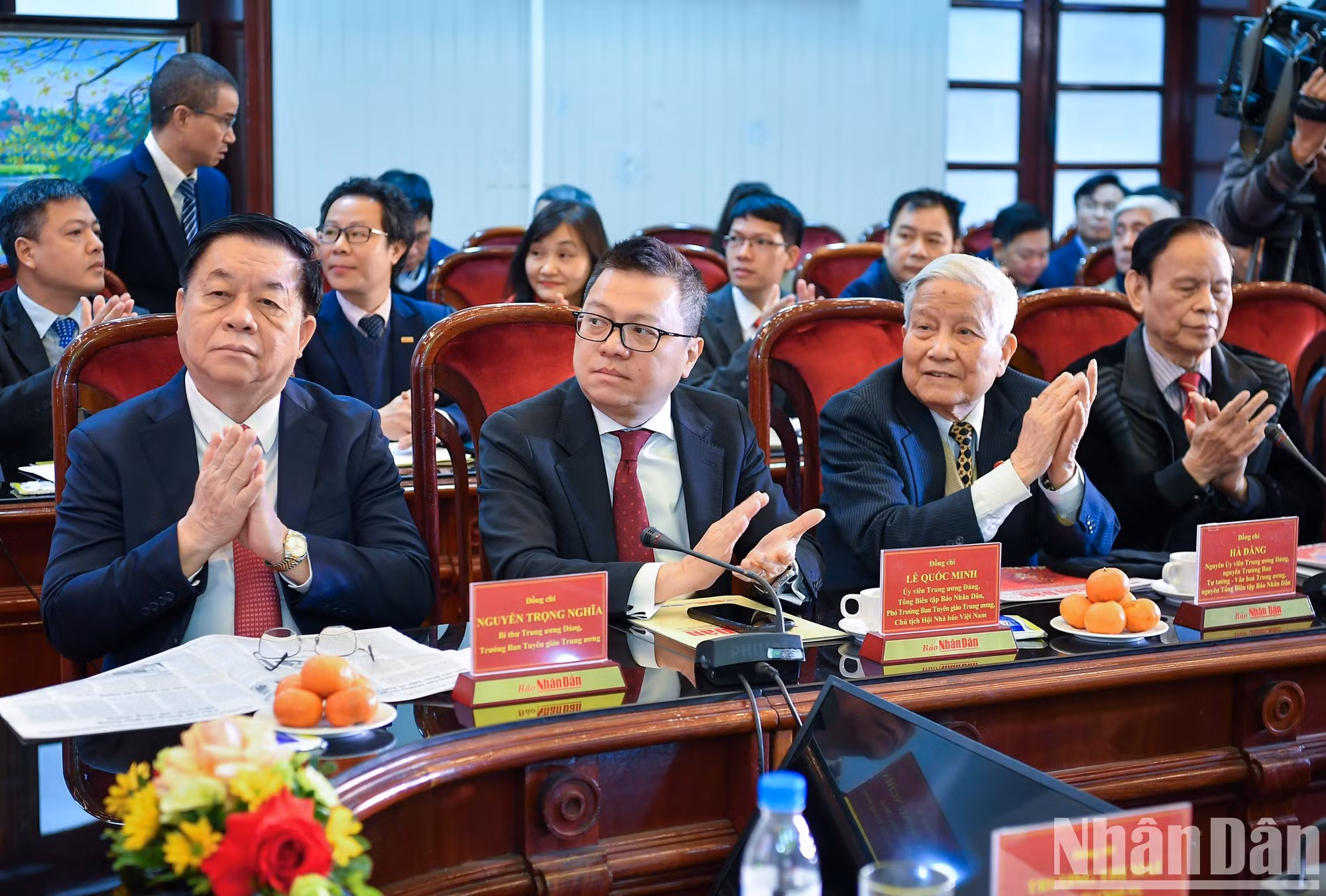 Делегаты на церемонии празднования. Делегаты на церемонии празднования.