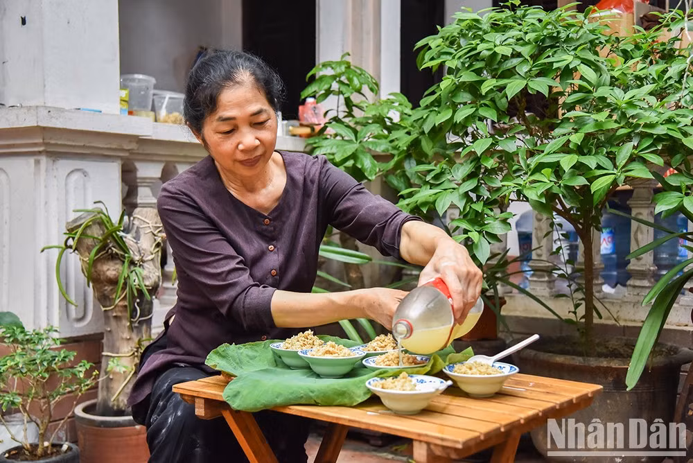 Праздник Доаннго, также называемый праздником дезинсекции, ежегодно отмечается 5 мая по лунному календарю. В народном понимании люди едят «рыоунэп» в этот день рано утром для того, чтобы уничтожить всех паразитов в организме человека.