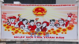 [Видео] Премьер-министр проголосовал на выборах депутатов НС XVI созыва и депутатов Народных советов всех уровней