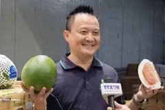 Генеральный директор компании 4 Ways Fresh Ли Хоанг Зуи беседует с корреспондентом Вьетнамского информационного агентства. Фото: ВИА